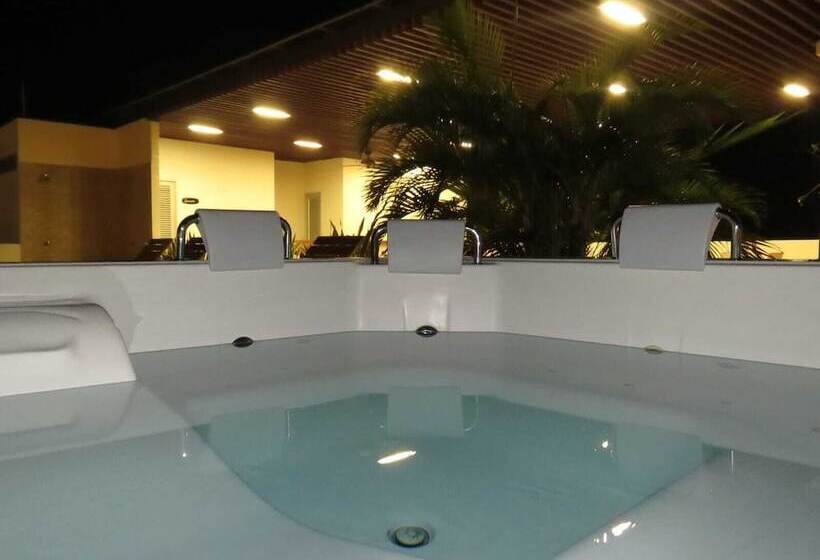 Fotos del hotel Cinco Monteria:  5