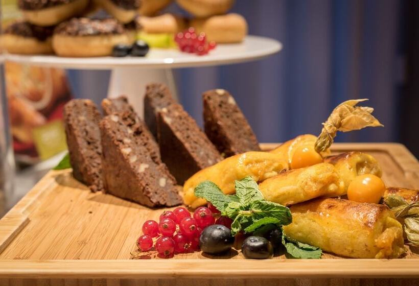 Fotos del hotel Exe Almada Porto:  4