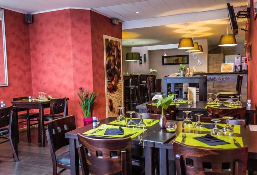 Fotos del hotel Logis  Castel De Mirambel:  16