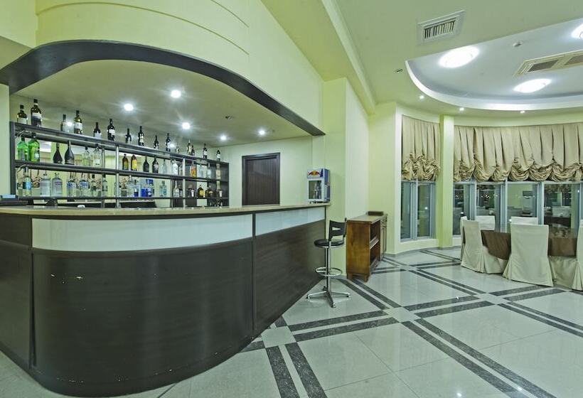 Fotos del hotel Sanapiro:  5