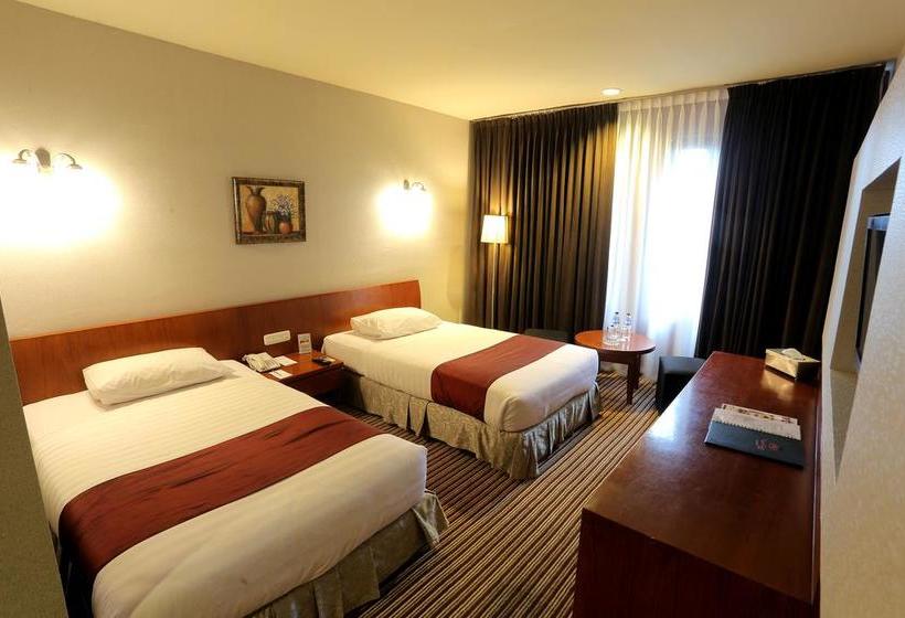 Fotos del hotel Kenari Tower:  10