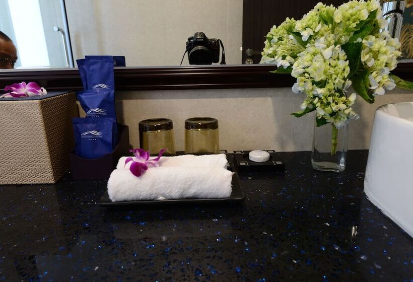 Fotos del hotel Hanoi Emerald Waters Hotel & Spa:  3