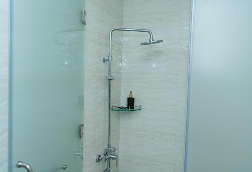 Fotos del hotel Queen Central:  10