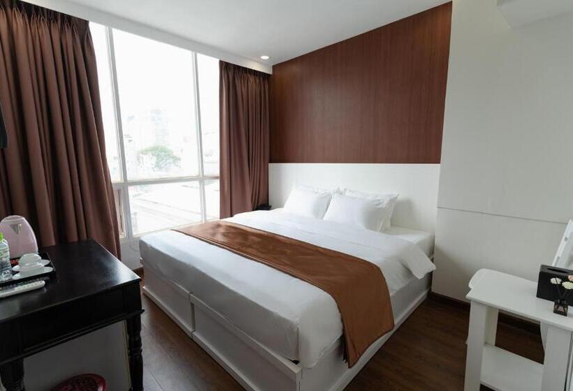 Fotos del hotel Queen Central:  15