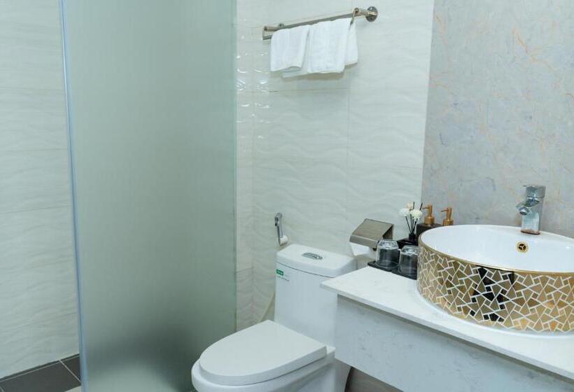 Fotos del hotel Queen Central:  2