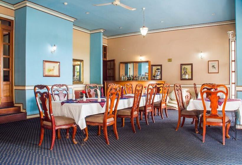 Fotos del hotel Lindsay Cottages:  4