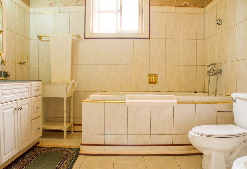 Fotos del hotel Lindsay Cottages:  16