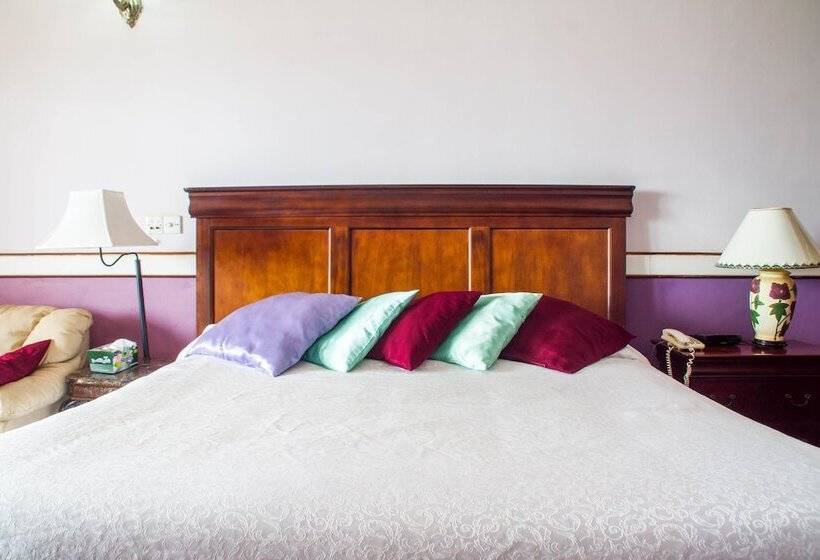 Fotos del hotel Lindsay Cottages:  25