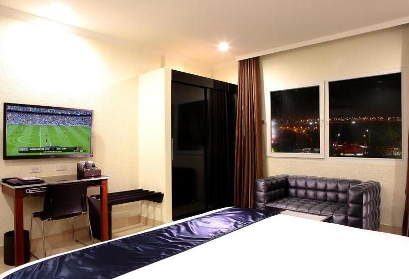 Fotos del hotel Queens:  25