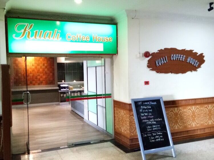 Fotos del hotel Purnama:  3