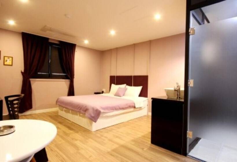 Fotos del hotel Haru:  12