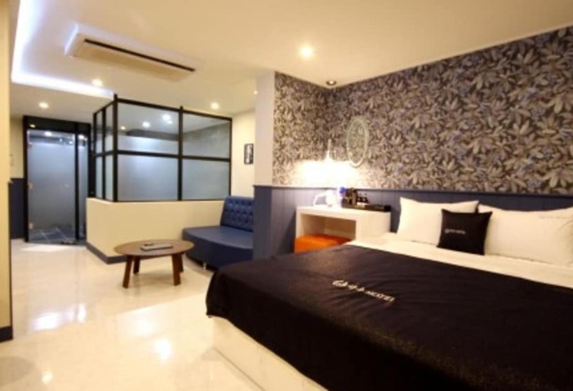 Fotos del hotel Haru:  15