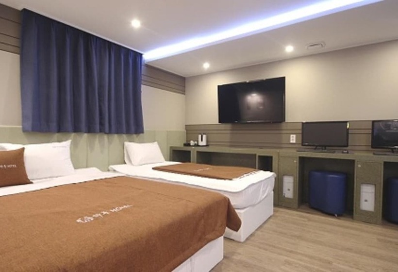 Fotos del hotel Haru:  17