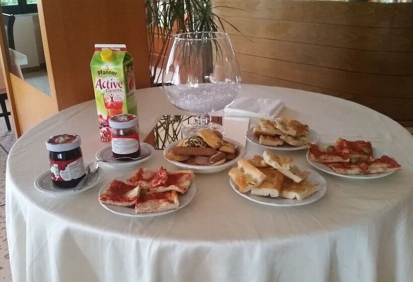 Fotos del hotel La Vignetta:  4