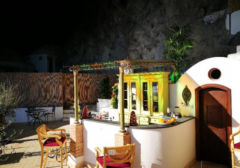 Fotos del hotel Badia Santa Maria De Olearia:  3