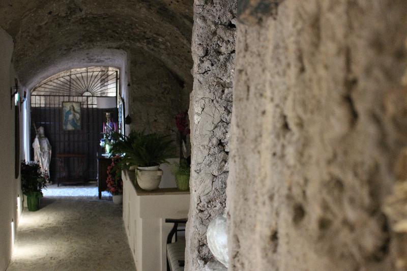 Fotos del hotel Badia Santa Maria De Olearia:  18