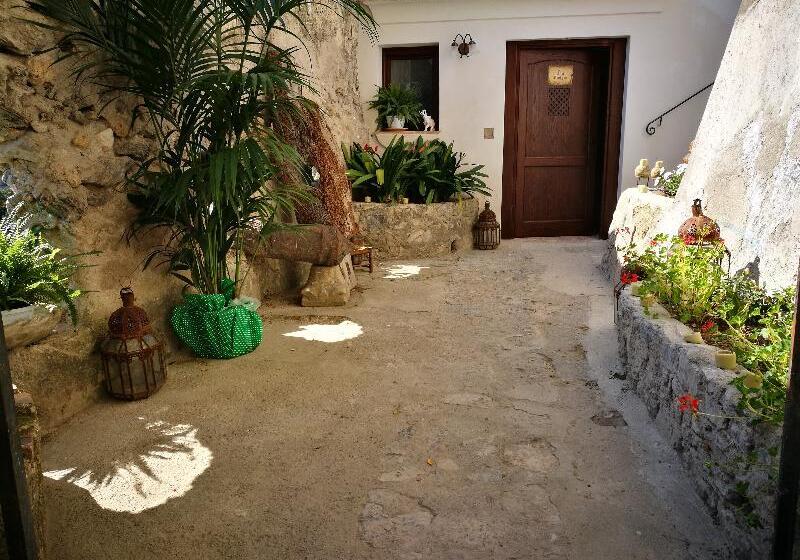 Fotos del hotel Badia Santa Maria De Olearia:  23