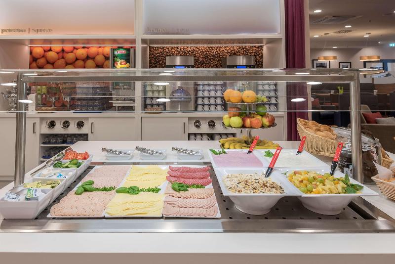 Fotos del hotel Hampton By Hilton Hamburg City Centre:  4