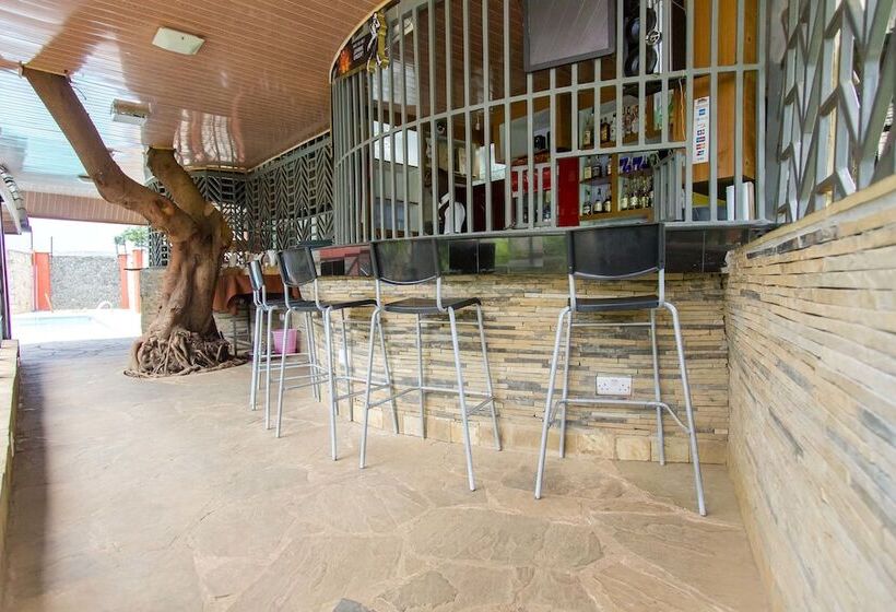 Fotos del hotel Pinecone:  9