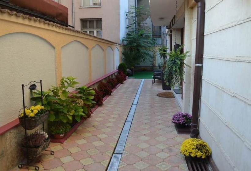 Fotos del hotel Bon Bon:  24