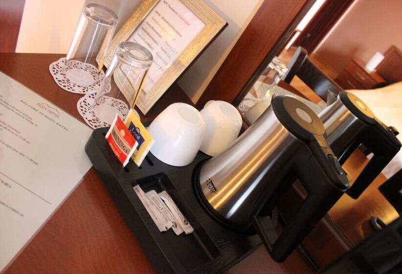 Fotos del hotel Bizev:  11