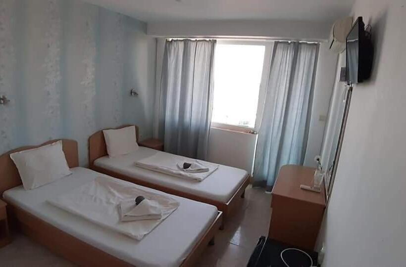 Fotos del hotel Lozite:  5