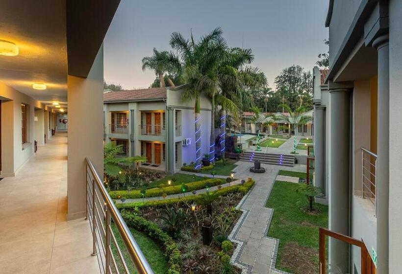 Fotos del hotel The Cycad Lodge & Chalets:  12