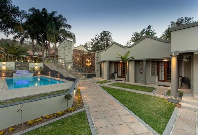 Fotos del hotel The Cycad Lodge & Chalets:  18