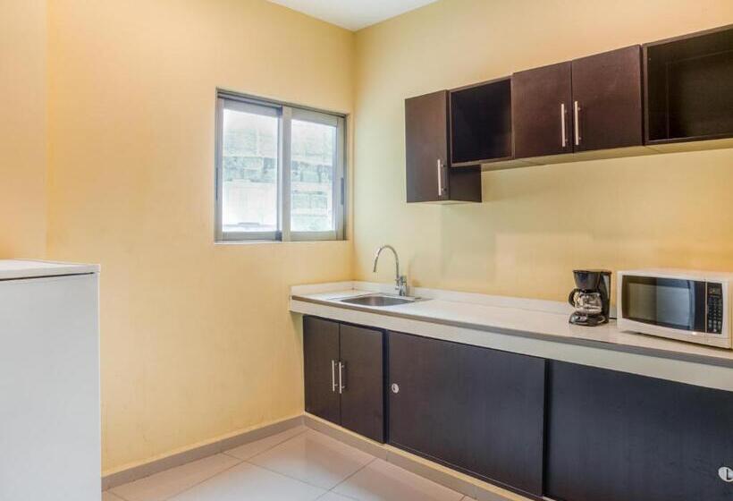 Fotos del hotel Capital O Veracruz Suites:  6