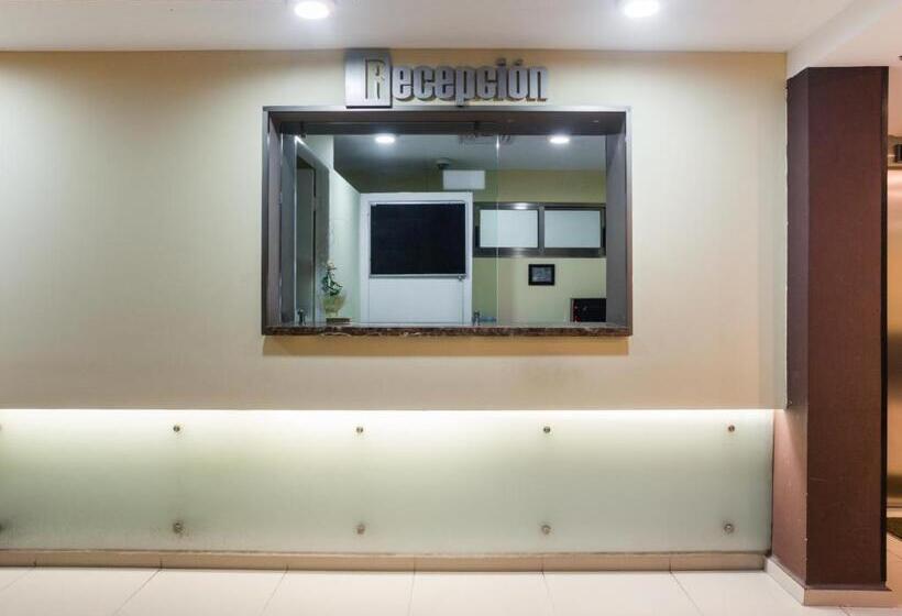 Fotos del hotel Capital O Veracruz Suites:  12