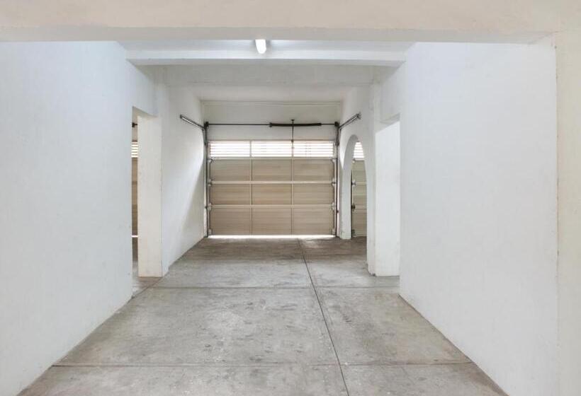 Fotos del hotel Capital O Veracruz Suites:  8