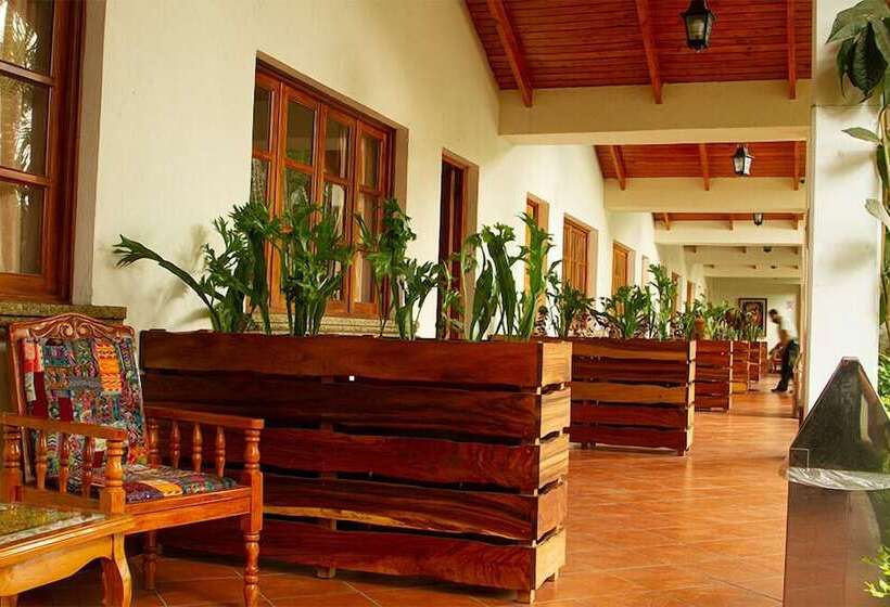 Fotos del hotel Dos Mundos Panajachel:  21