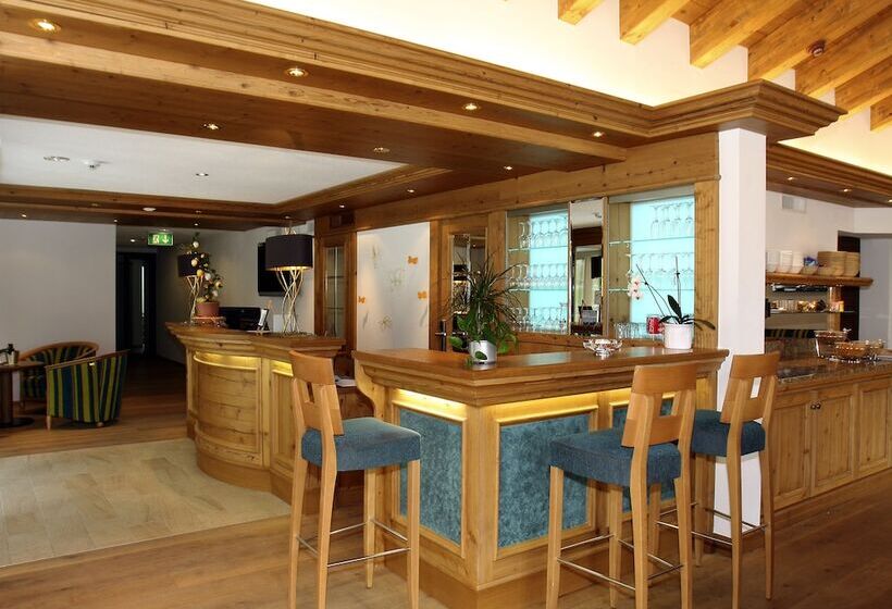 Fotos del hotel Mountain Paradise:  3