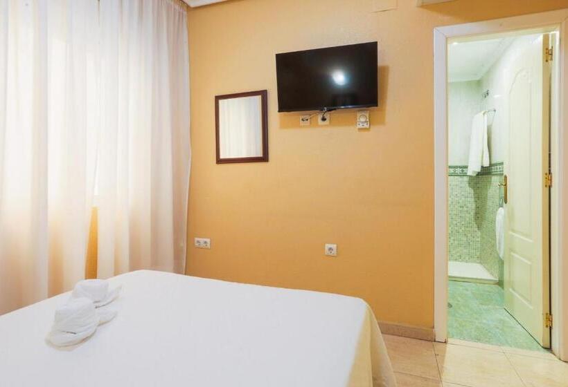 Fotos del hotel Tuto:  18