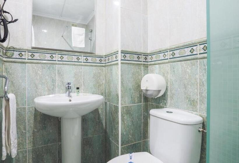 Fotos del hotel Tuto:  5