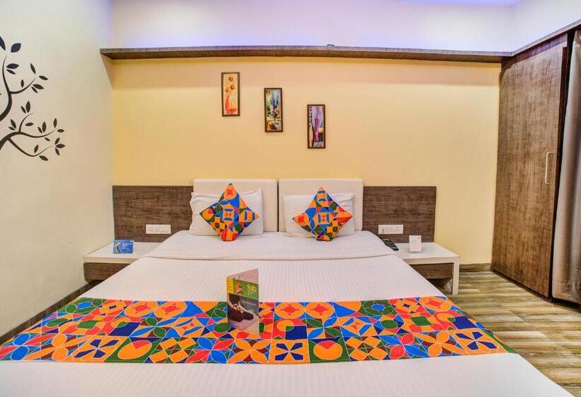 Fotos del hotel Fab Bee Town:  7