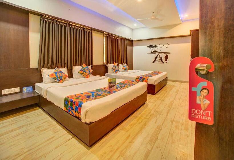 Fotos del hotel Fab Bee Town:  9