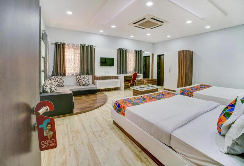 Fotos del hotel Fab Bee Town:  20