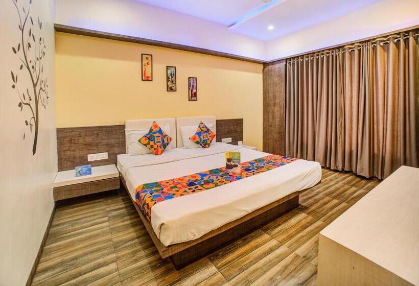 Fotos del hotel Fab Bee Town:  15