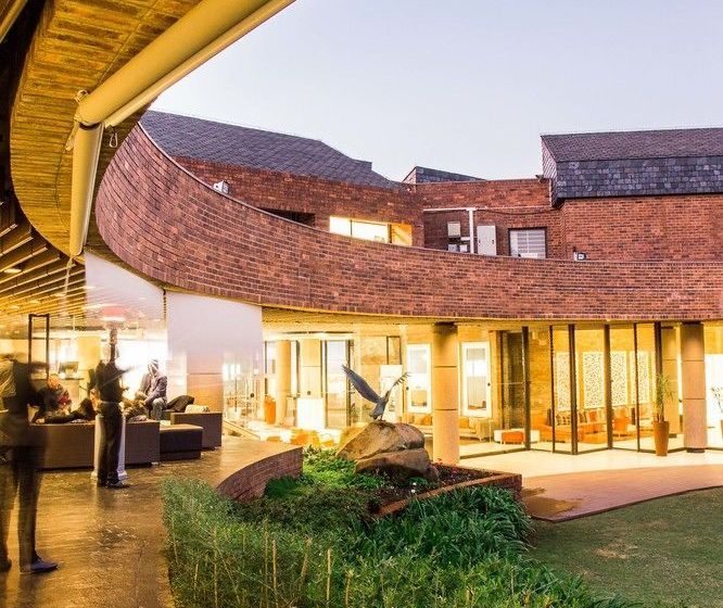 Fotos del hotel Fnb Conference Centre And:  23