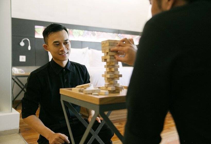 Fotos del hotel Maxonehotels At Dharmahusada  Surabaya:  16