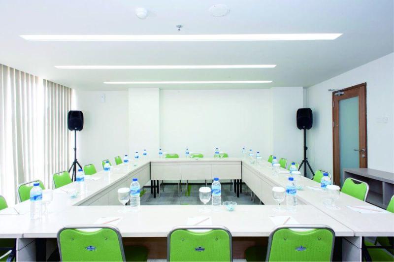 Fotos del hotel Maxonehotels At Dharmahusada  Surabaya:  5