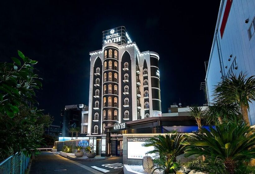 Fotos del hotel Myth:  5