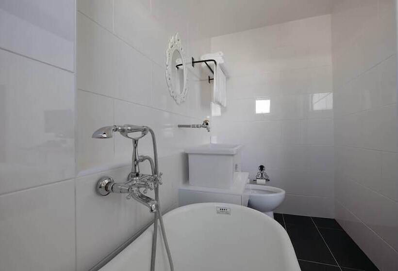 Fotos del hotel White Loft:  23