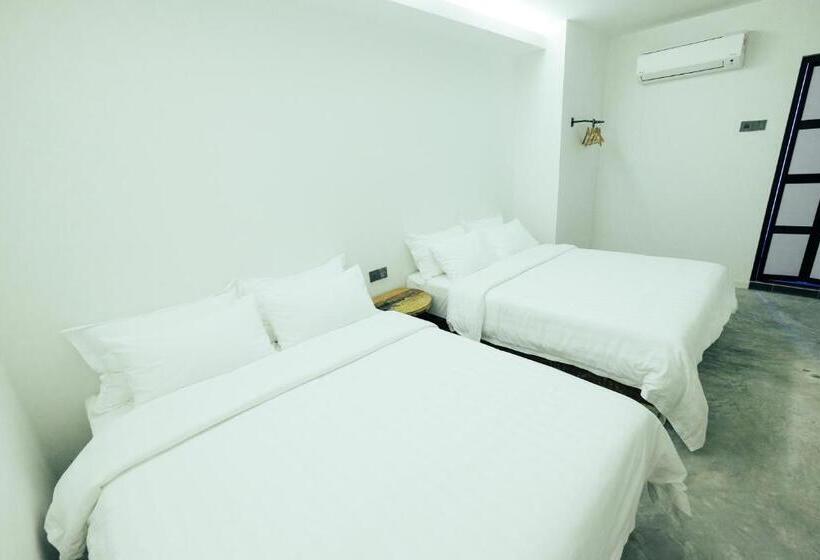 Fotos del hotel White Loft:  2