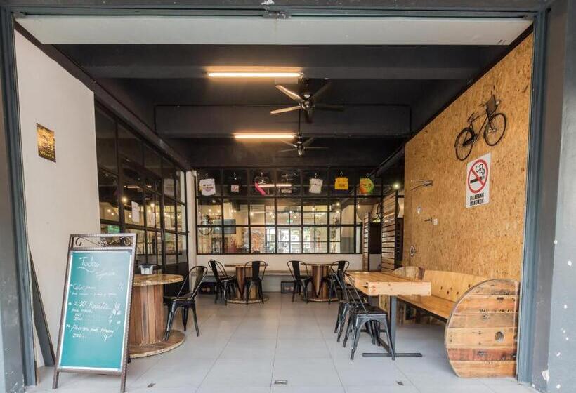 Fotos del hotel White Loft:  13