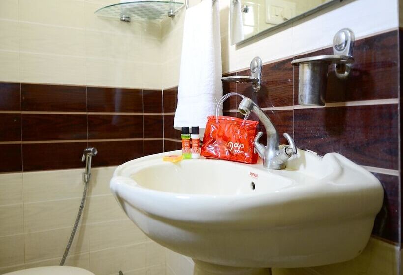 Fotos del hotel Oyo Rooms Igi Airport 3:  7