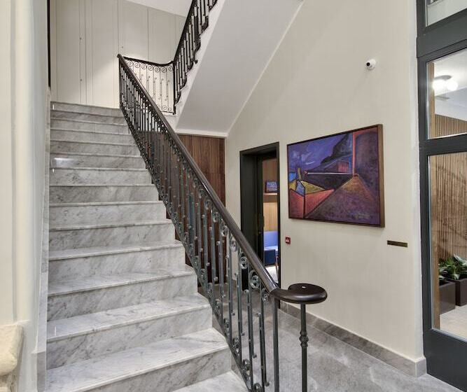 Fotos del hotel La Falconeria:  17