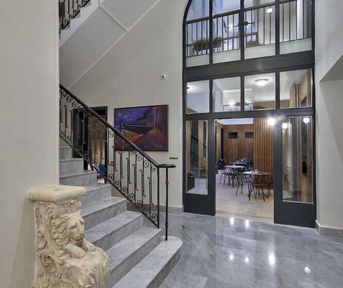 Fotos del hotel La Falconeria:  11