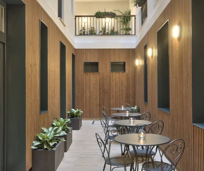 Fotos del hotel La Falconeria:  25